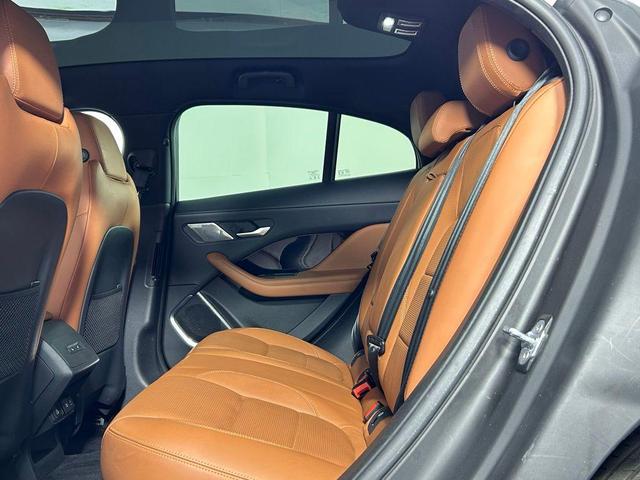Photo of 2022 Fuji White Jaguar I-PACE