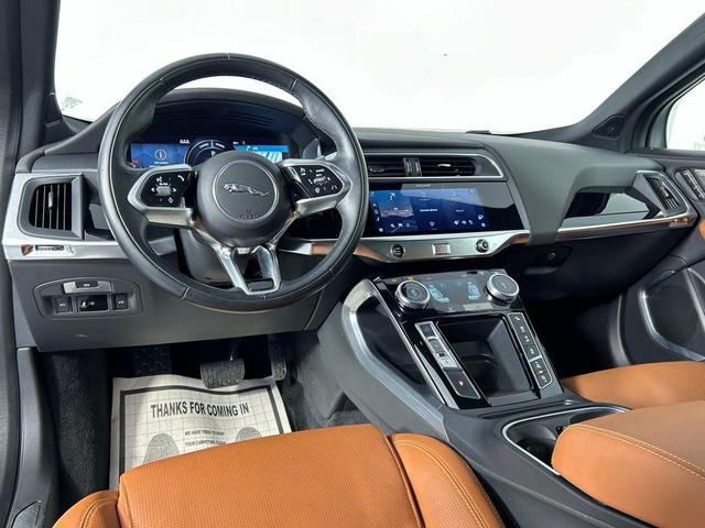 Photo of 2022 Fuji White Jaguar I-PACE