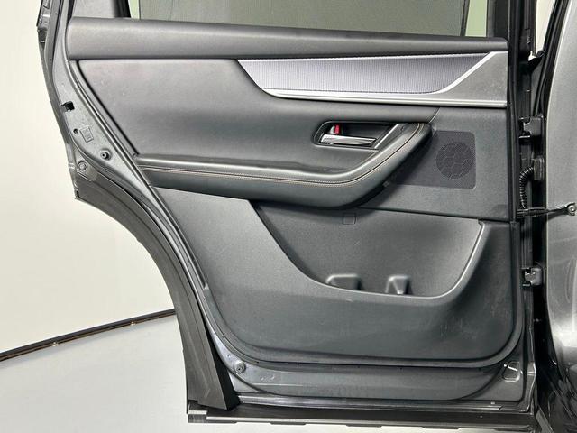 Photo of 2024 Machine Gray Metallic Mazda CX-90