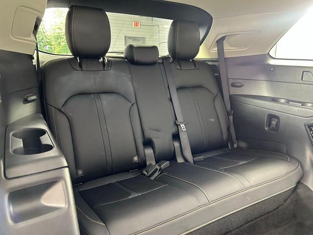 Photo of 2024 Machine Gray Metallic Mazda CX-90