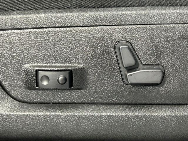 Photo of 2023 Billet Silver Metallic Clearcoat RAM 2500