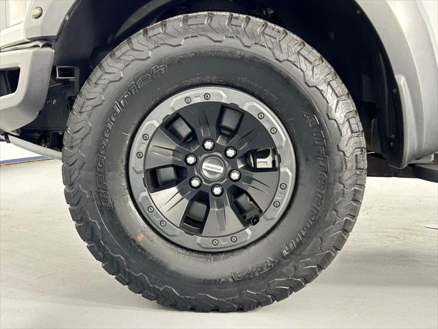 Photo of 2017 Avalanche Ford F-150