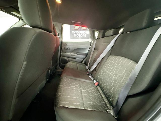 Photo of 2024 White Diamond Mitsubishi Outlander Sport