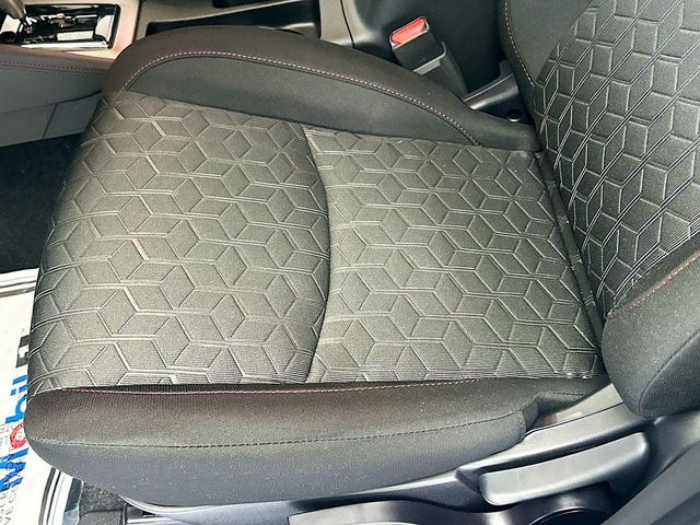 Photo of 2024 White Diamond Mitsubishi Outlander Sport