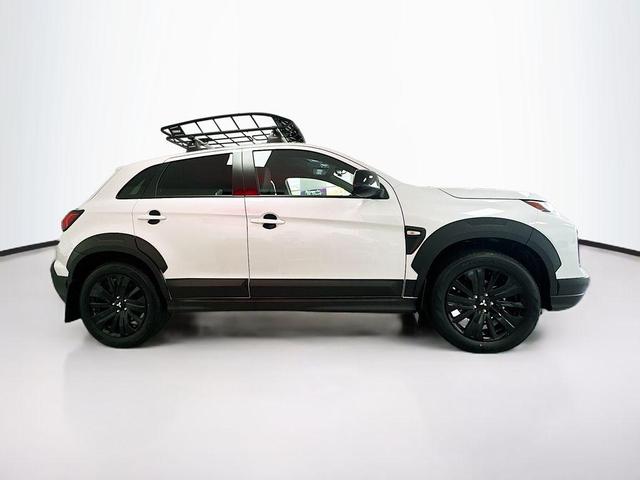 Photo of 2024 White Diamond Mitsubishi Outlander Sport