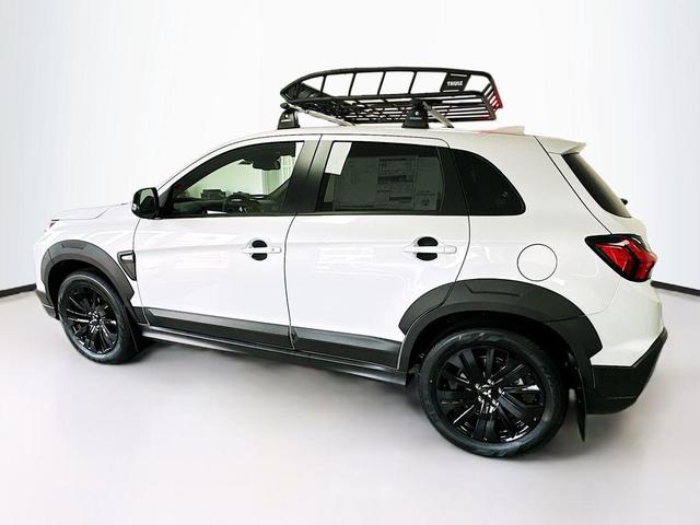 Photo of 2024 White Diamond Mitsubishi Outlander Sport