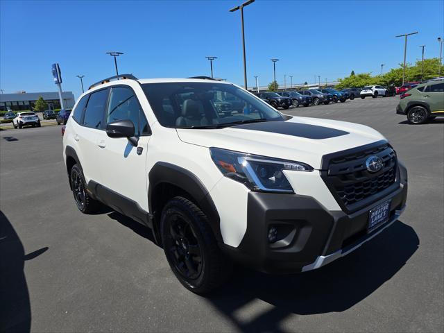 Photo of 2025 Crystal White Subaru Forester