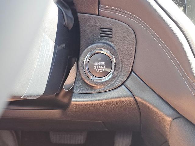 Photo of 2025 Crystal Black Subaru Outback