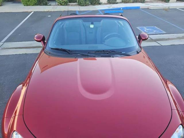 Photo of 2008 Red Mazda MX-5 Miata