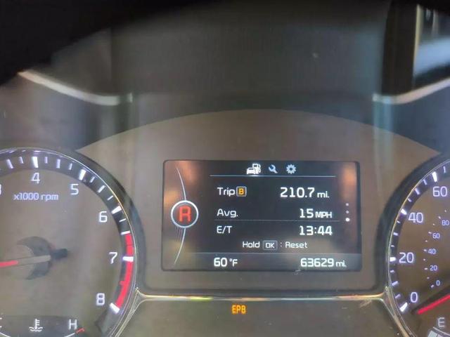 Photo of 2014 Titanium Silver Kia Optima