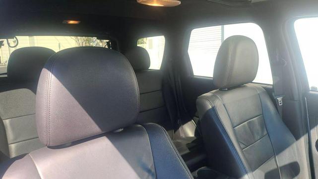 Photo of 2011 Ingot Silver Metallic Ford Escape