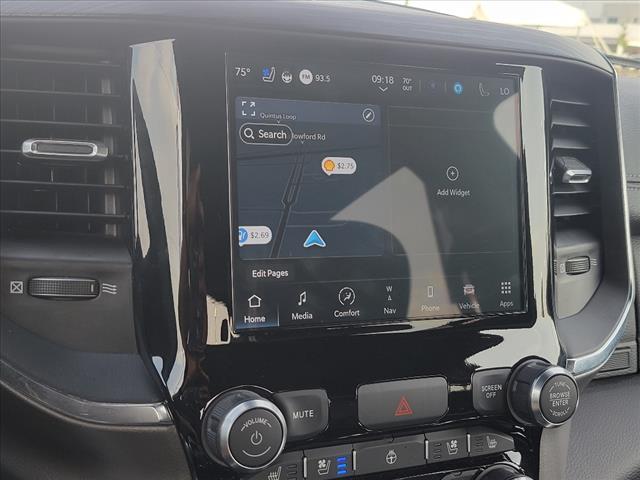 Photo of 2024 Billet Silver Metallic Clearcoat RAM 1500