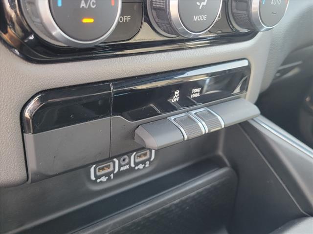 Photo of 2024 Billet Silver Metallic Clearcoat RAM 1500