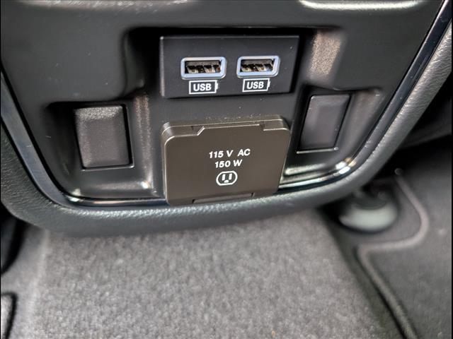 Photo of 2019 Sangria Metallic Jeep Grand Cherokee