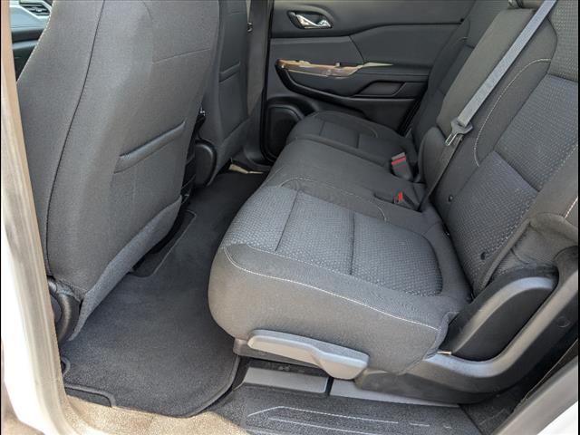 Photo of 2023 Summit White GMC Acadia