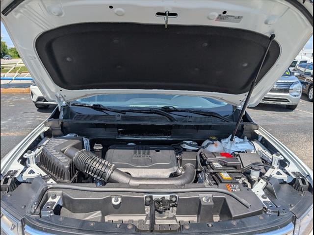 Photo of 2023 Summit White GMC Acadia