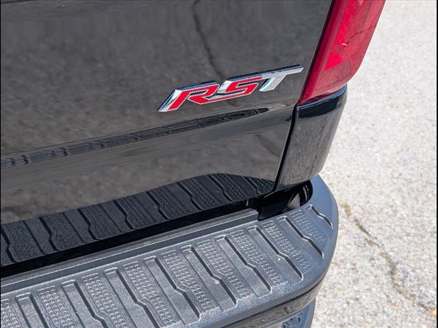 Photo of 2020 Black Chevrolet Silverado 1500