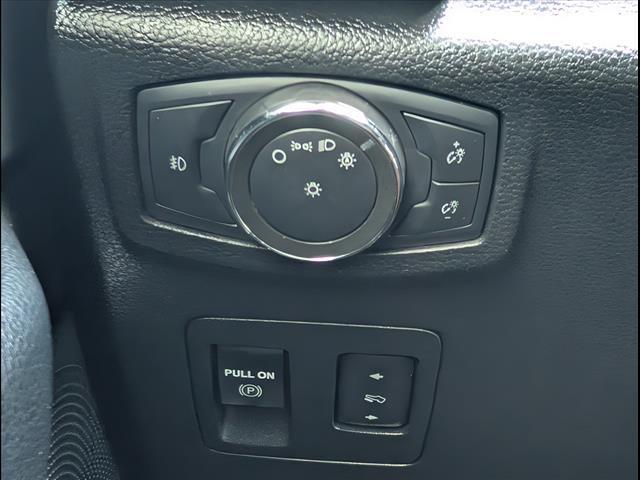 Photo of 2020 White Ford Expedition