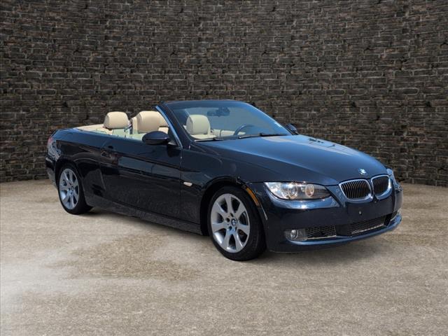 Photo of 2008 Monaco Blue Metallic BMW 335