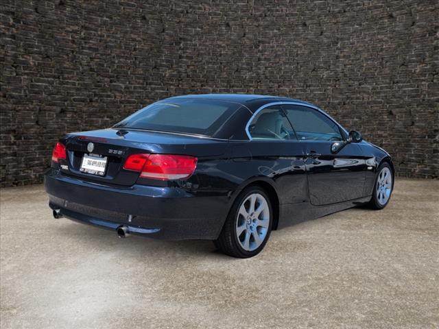 Photo of 2008 Monaco Blue Metallic BMW 335