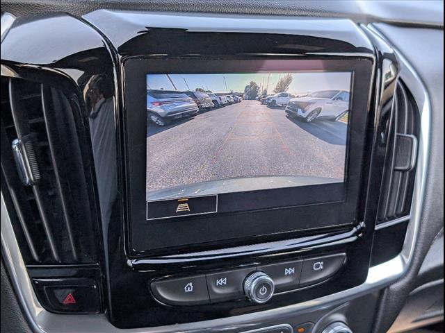 Photo of 2022 Silver Sage Metallic Chevrolet Traverse