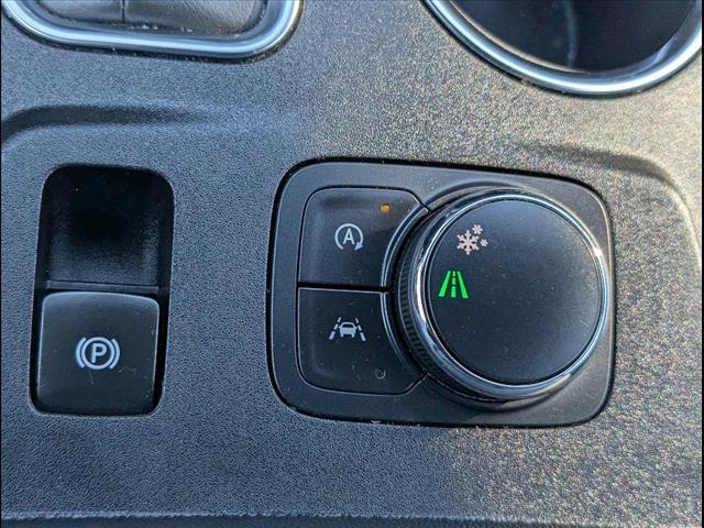 Photo of 2022 Silver Sage Metallic Chevrolet Traverse