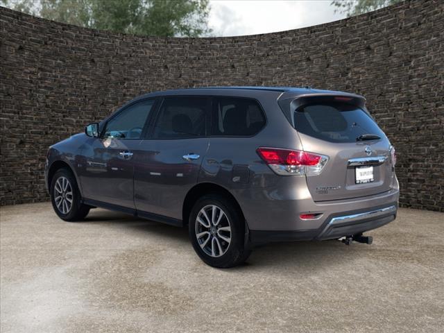 Photo of 2013 Mocha Stone Nissan Pathfinder