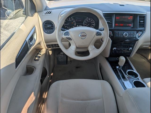 Photo of 2013 Mocha Stone Nissan Pathfinder