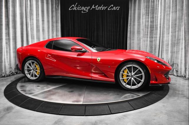 Photo of 2022 Rosso 70 Anni Ferrari 812 GTS