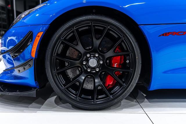 Photo of 2016 Competition Blue Dodge Viper