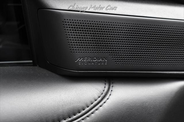 Photo of 2023 Santorini Black Metallic Land Rover Range Rover