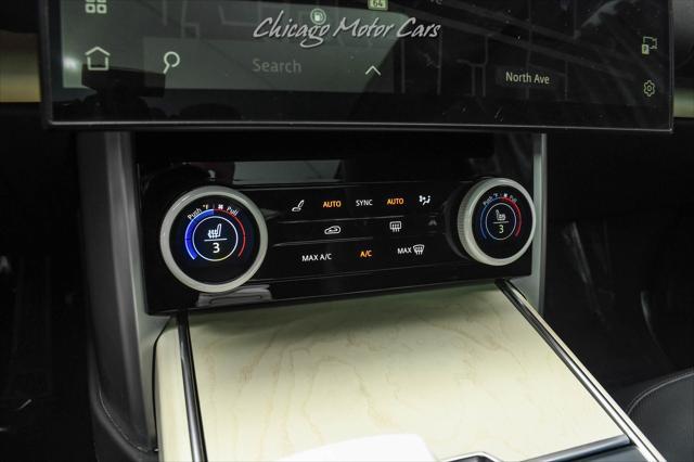 Photo of 2023 Santorini Black Metallic Land Rover Range Rover