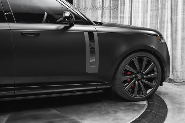 Photo of 2023 Santorini Black Metallic Land Rover Range Rover