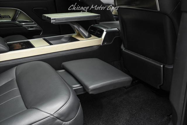 Photo of 2023 Santorini Black Metallic Land Rover Range Rover