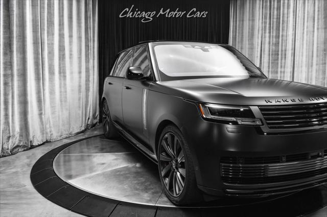 Photo of 2023 Santorini Black Metallic Land Rover Range Rover