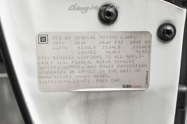 Photo of 1992 Arctic White Chevrolet Camaro