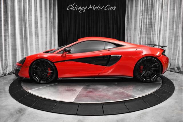 Photo of 2017 Vermillion Red McLaren 570S
