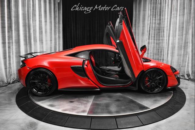 Photo of 2017 Vermillion Red McLaren 570S