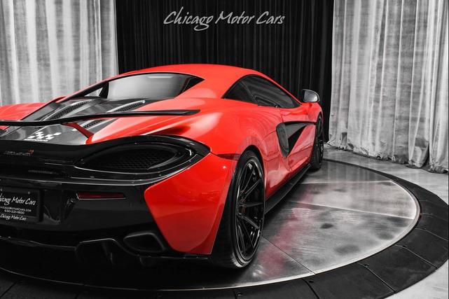 Photo of 2017 Vermillion Red McLaren 570S