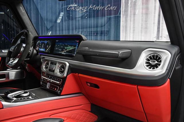 Photo of 2021 designo Night Black Magno Matte Mercedes-Benz AMG G 63