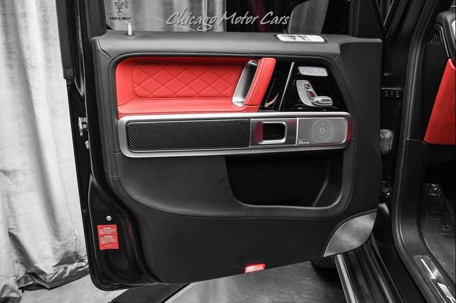 Photo of 2021 designo Night Black Magno Matte Mercedes-Benz AMG G 63