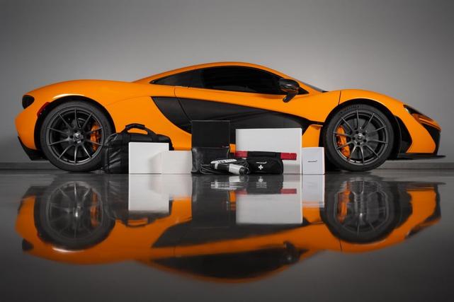 Photo of 2014 McLaren Orange McLaren P1
