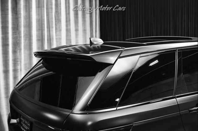 Photo of 2022 Black Land Rover Range Rover Sport