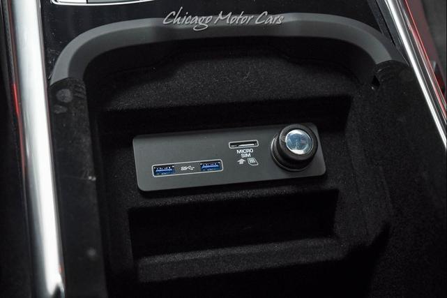 Photo of 2022 Black Land Rover Range Rover Sport