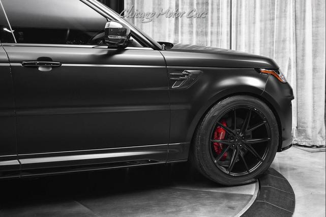 Photo of 2022 Black Land Rover Range Rover Sport