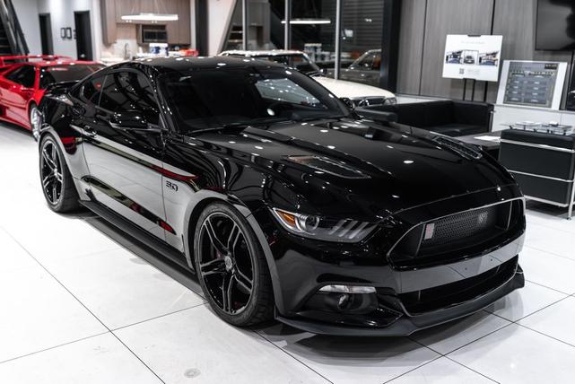 Photo of 2015 Black Ford Mustang