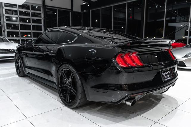 Photo of 2015 Black Ford Mustang
