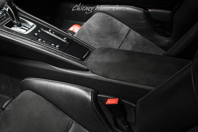 Photo of 2016 GT Silver Metallic Porsche 911