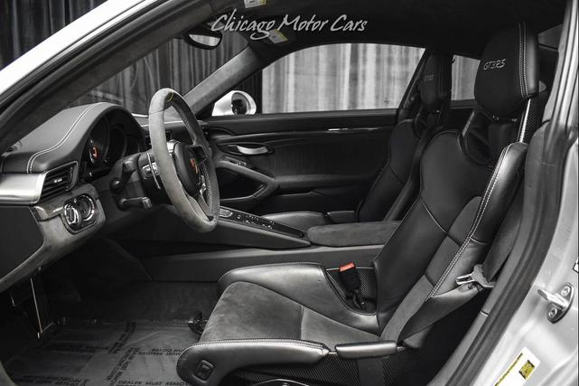 Photo of 2016 GT Silver Metallic Porsche 911