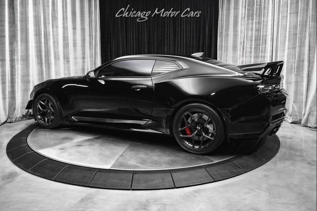 Photo of 2019 Black Chevrolet Camaro